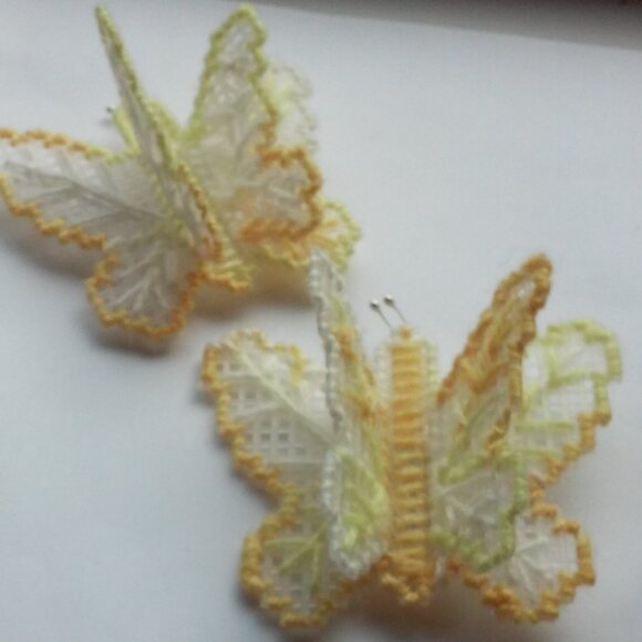 Handmade Butterfly Magnets 2 Yellow and White 3 1/2" x 3 1/2" - Picture 3 of 4
